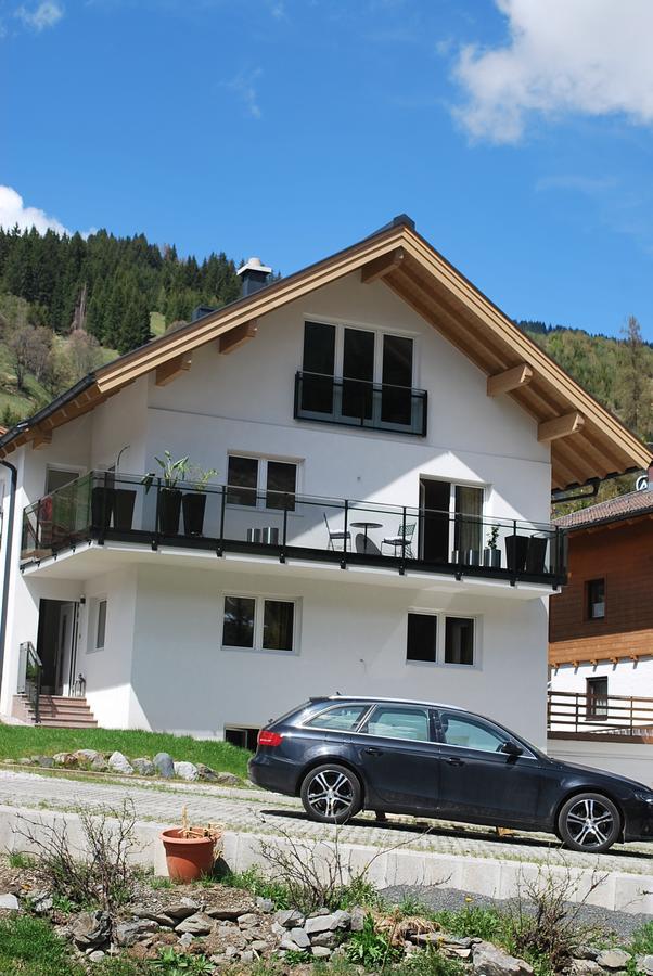 Haus Kissel Apartment ซาลบาคฮินเทอร์เกลมม์ ภายนอก รูปภาพ